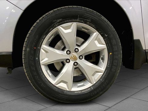 Used 2016 Subaru Forester 2.5i Premium w/ All-Weather Package image 11