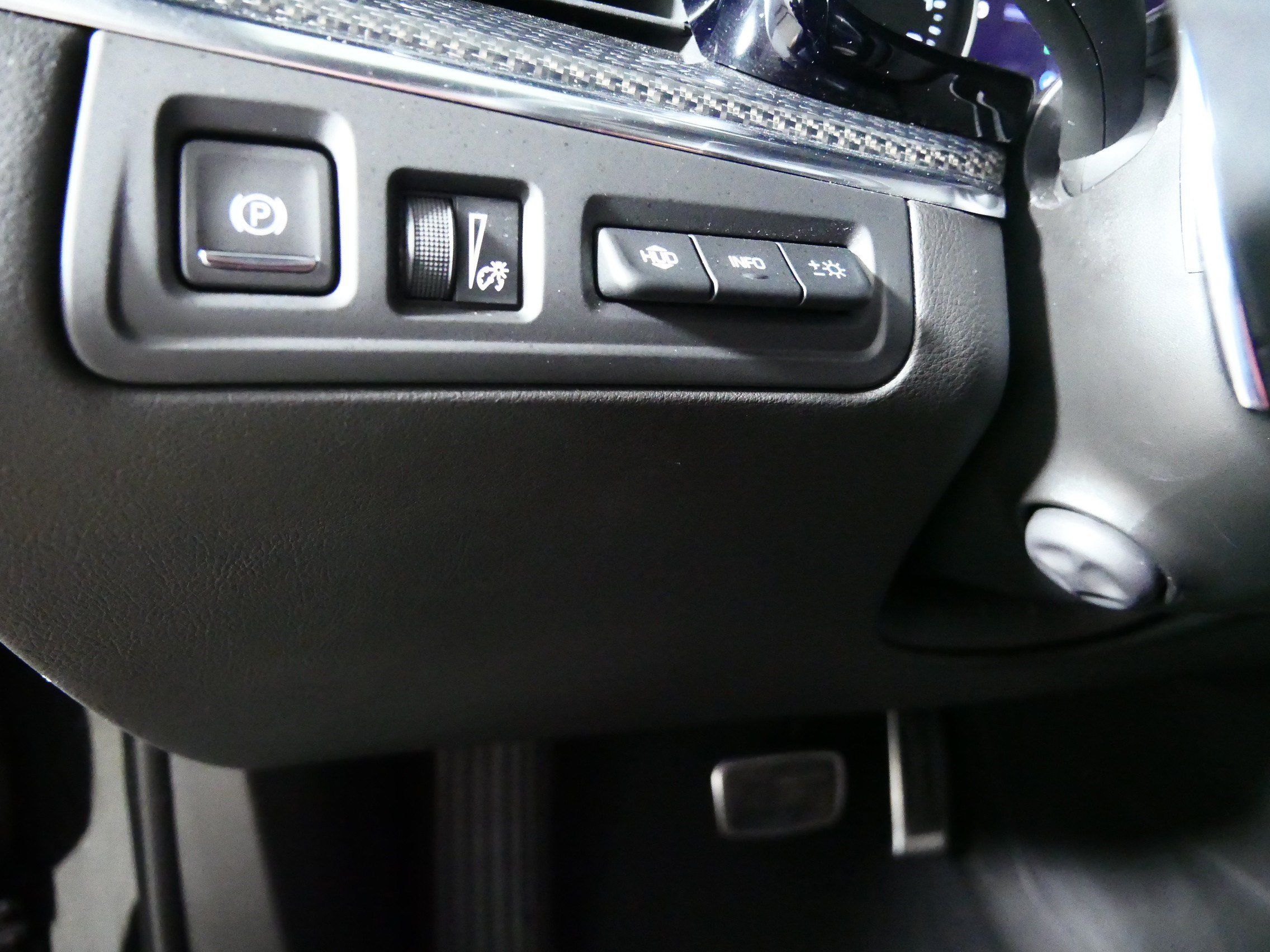 Used 2020 Cadillac XT5 Sportv AWD/4WD image 26
