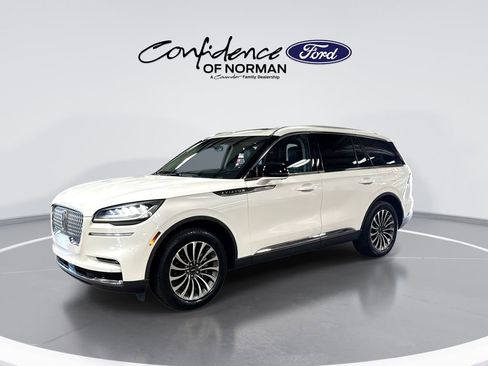 Used 2024 Lincoln Aviator Reserve image 4