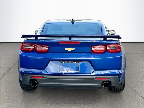 Used 2020 Chevrolet Camaro LT RWD image 21