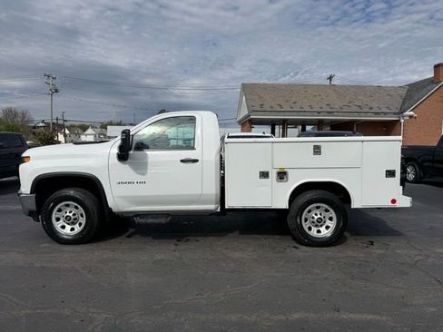 Used 2023 Chevrolet Silverado 3500 W/T w/ WT Convenience Package AWD/4WD image 4