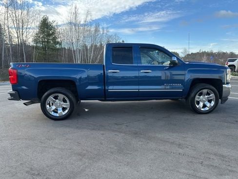 Used 2018 Chevrolet Silverado 1500 LTZ w/ Sport Package image 6