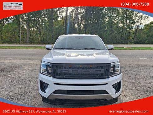 Used 2019 Ford Expedition XLT w/ Equipment Group 201A image 3