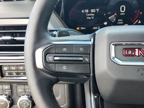 Used 2026 GMC Yukon XL AT4 AWD/4WD image 27
