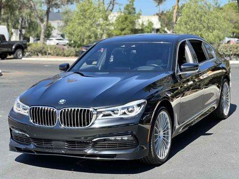 Used 2018 BMW ALPINA B7 xDrive image 16