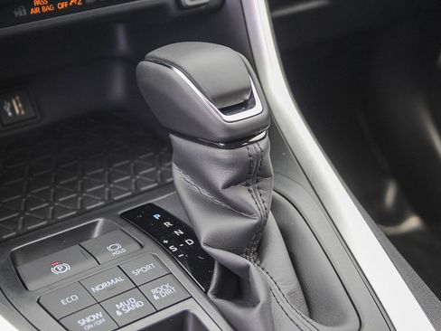 New 2025 Toyota RAV4 XLE Premium image 18