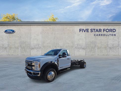 Used 2024 Ford F450 XLT w/ XLT Value Package image 4