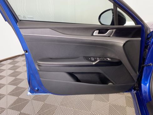 Used 2024 Kia K5 GT-Line image 21