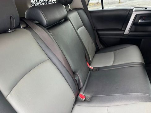 Used 2019 Toyota 4Runner SR5 Premium AWD/4WD image 13
