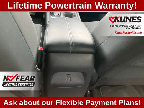 Used 2024 Nissan Sentra SV image 25