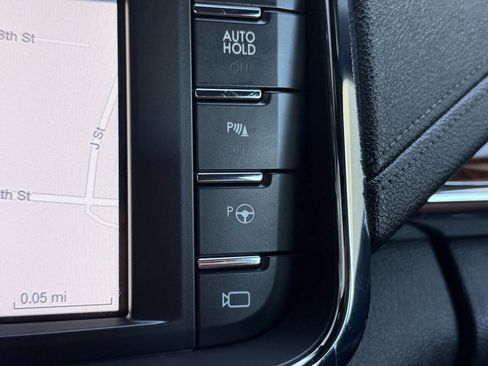 Used 2020 Lincoln Continental Reserve AWD/4WD image 30