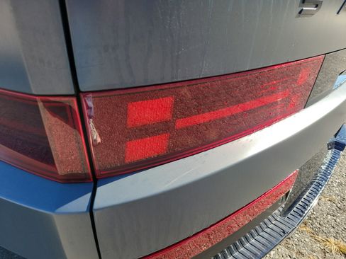 Used 2024 Hyundai Santa Fe Calligraphy image 11