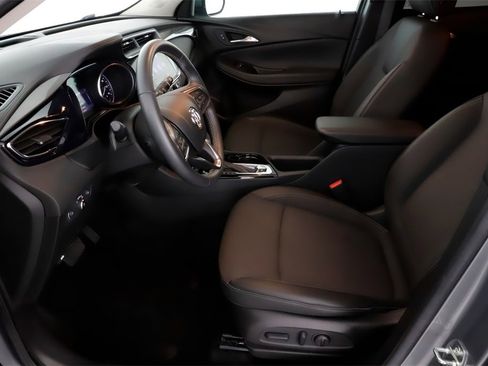 Used 2023 Buick Encore GX Select w/ Sport Touring Package image 17