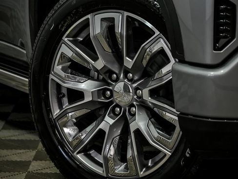 New 2026 GMC Sierra 1500 Denali image 3