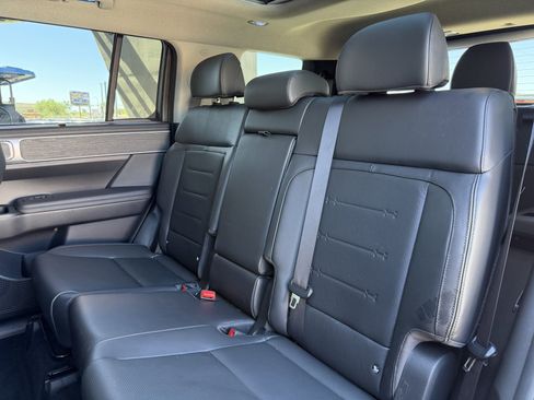 Used 2024 Hyundai Santa Fe Limited FWD image 37