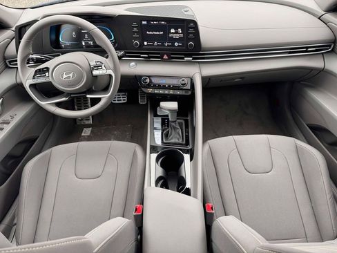 New 2026 Hyundai Elantra SEL Sport Premium FWD image 10