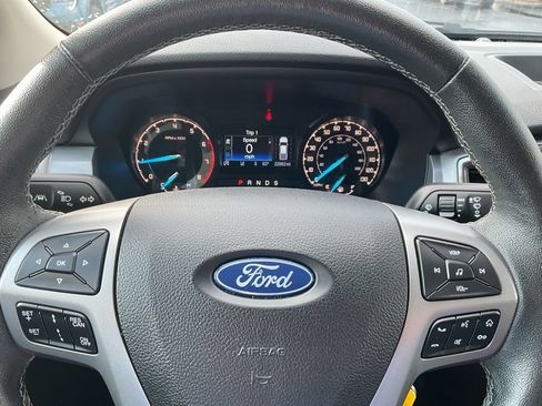 Used 2021 Ford Ranger XLT w/ Equipment Group 302A High AWD/4WD image 12