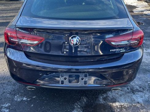 Used 2019 Buick Regal Preferred w/ Driver Confidence Package I image 8