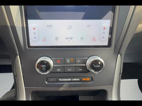Certified 2023 Ford Edge SEL w/ Convenience Package AWD/4WD image 16