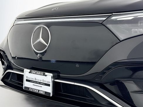 Certified 2023 Mercedes-Benz EQS 580 4MATIC SUV image 12