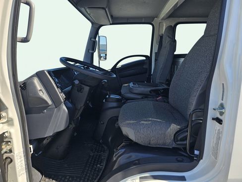 New 2025 Chevrolet Low Cab Forward image 12