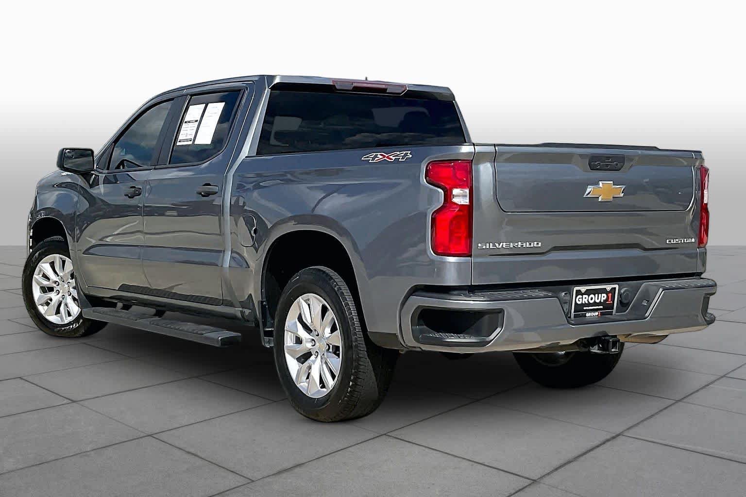 Used 2021 Chevrolet Silverado 1500 Custom AWD/4WD image 12