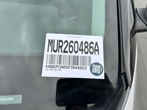 Used 2024 Kia Seltos LX image 31