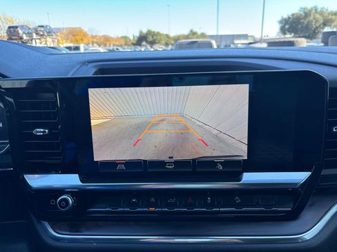 Used 2023 GMC Sierra 1500 SLT w/ SLT Premium Package image 24