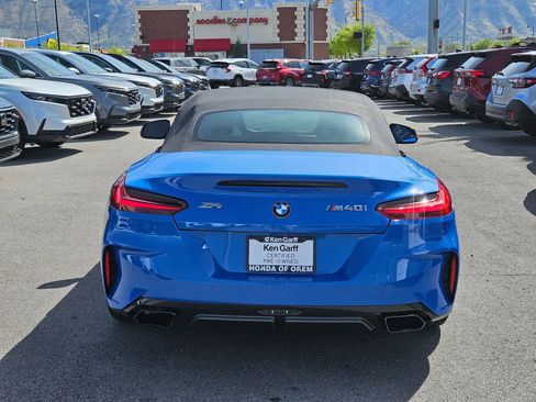 Used 2020 BMW Z4 M40i w/ Executive Package image 7