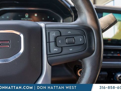 Used 2022 GMC Sierra 1500 SLT AWD/4WD image 11
