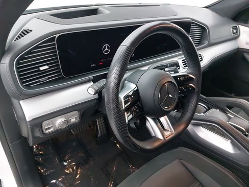 Used 2024 Mercedes-Benz GLE 63 AMG S image 4