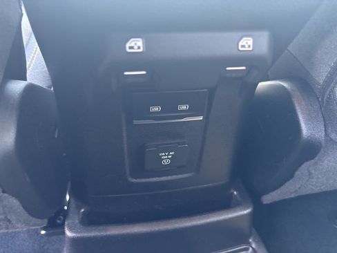 Used 2024 Jeep Wrangler Unlimited Sahara AWD/4WD image 26