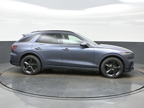 New 2026 Genesis GV70 2.5T Sport Prestige image 7