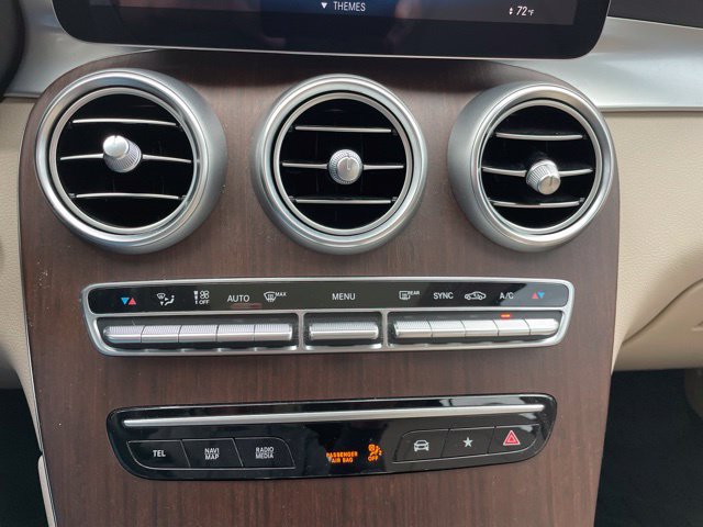 Used 2021 Mercedes-Benz GLC 300 4MATIC image 37