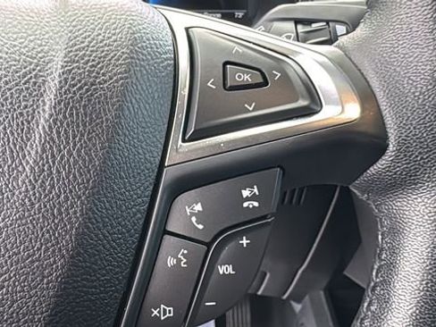 Certified 2024 Ford Edge SEL w/ Sport Appearance Package image 21