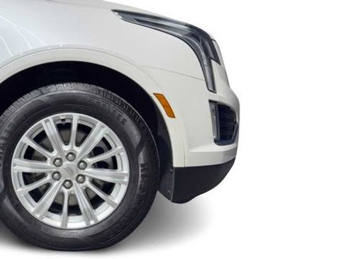 Used 2019 Cadillac XT5 FWD image 8