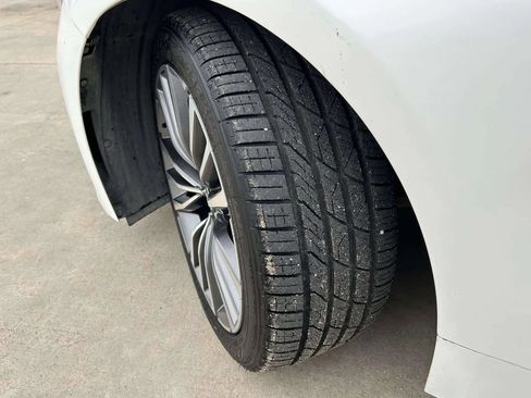 Used 2018 Kia Stinger Premium image 29