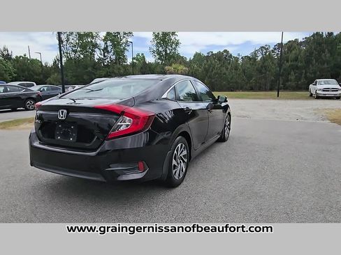Used 2016 Honda Civic EX image 28