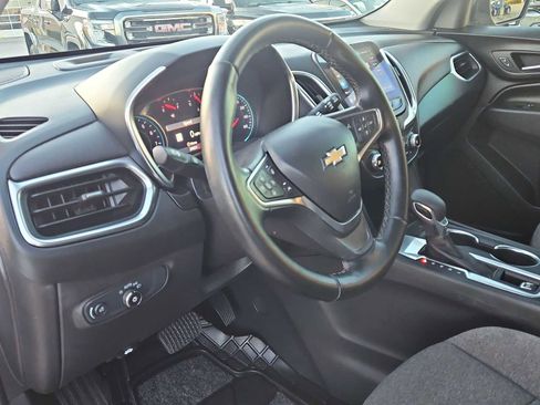 Used 2024 Chevrolet Equinox LT image 10