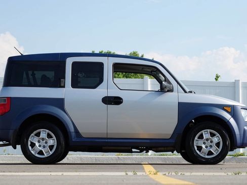 Used 2006 Honda Element LX image 26