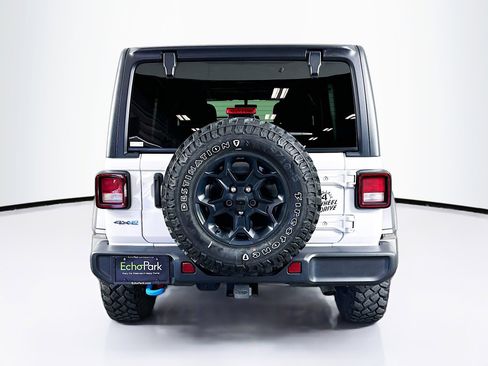 Used 2023 Jeep Wrangler Unlimited w/ Cold Weather Group image 7