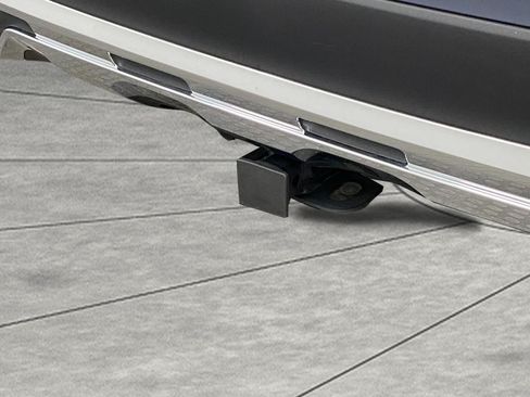 Certified 2024 Mercedes-Benz GLC 300 4MATIC image 4
