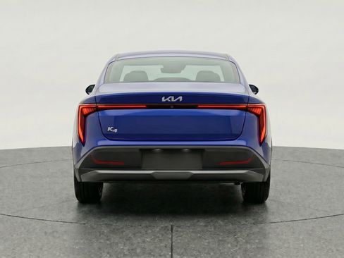 Used 2025 Kia K4 LXS FWD image 7