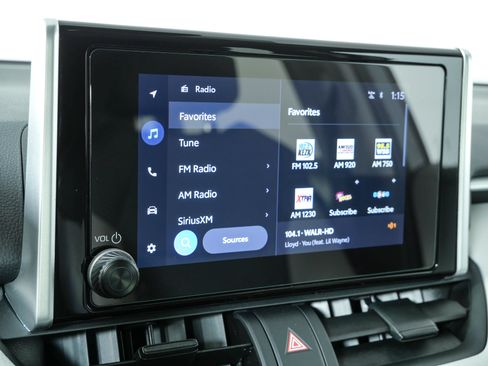Used 2024 Toyota RAV4 XLE FWD image 13