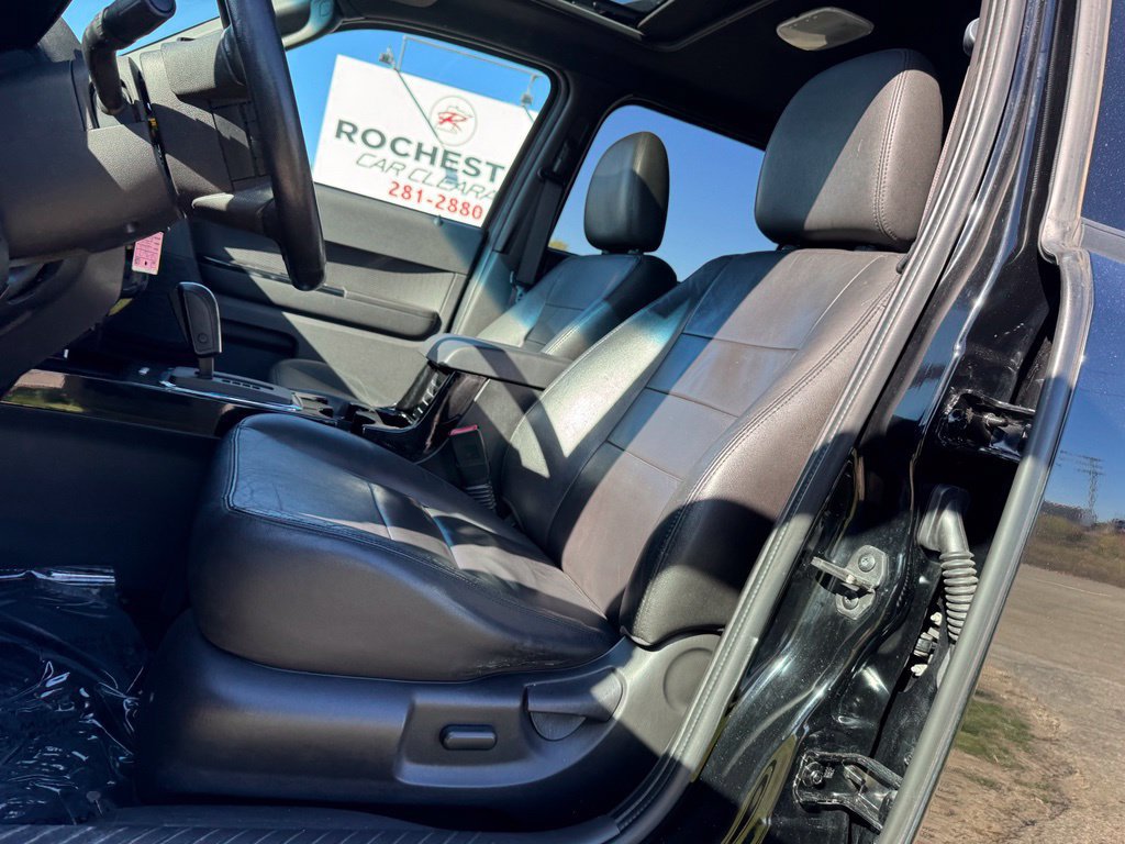 Used 2012 Ford Escape Limited AWD/4WD image 5