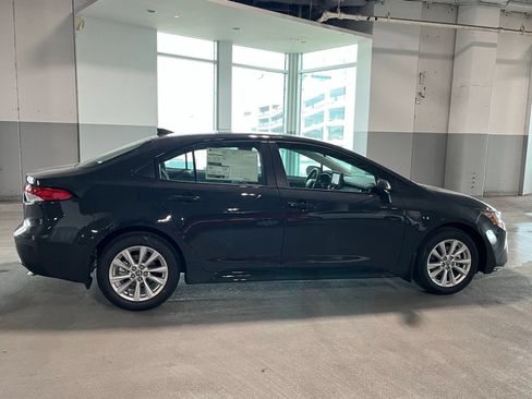 New 2026 Toyota Corolla LE w/ LE Premium Package FWD image 11