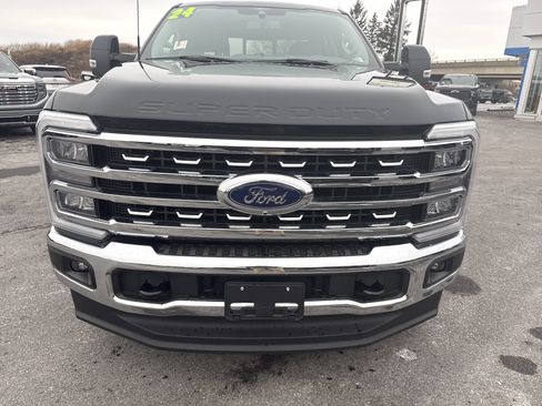 Used 2024 Ford F350 Lariat w/ Camper Package image 8