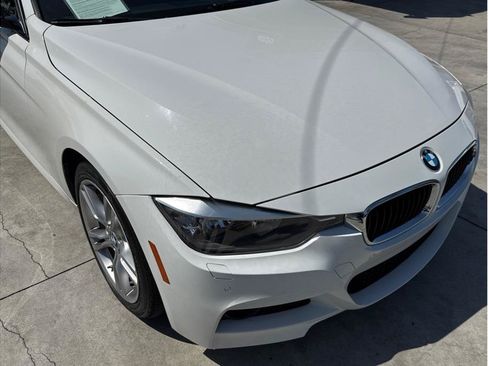 Used 2015 BMW 328i xDrive Sedan AWD/4WD image 9