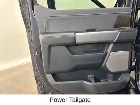 Used 2022 Ford F150 Lariat w/ Equipment Group 502A High image 29