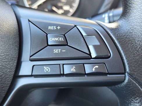 Used 2025 Nissan Sentra S FWD image 19